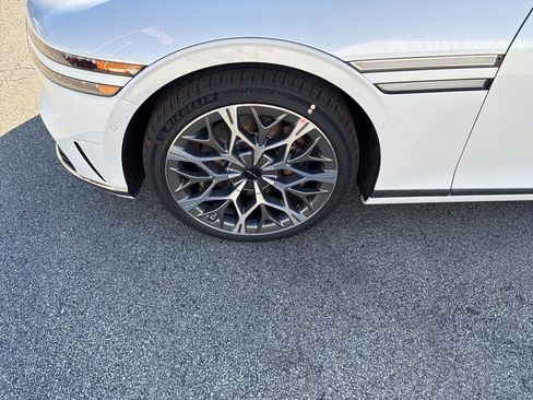 New 2026 Genesis G90 3.5T image 10