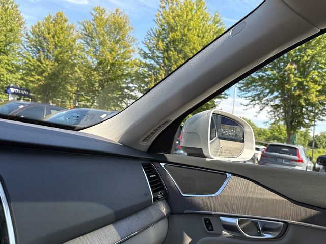 Certified 2023 Volvo XC90 B6 Plus w/ Protection Package AWD/4WD image 18
