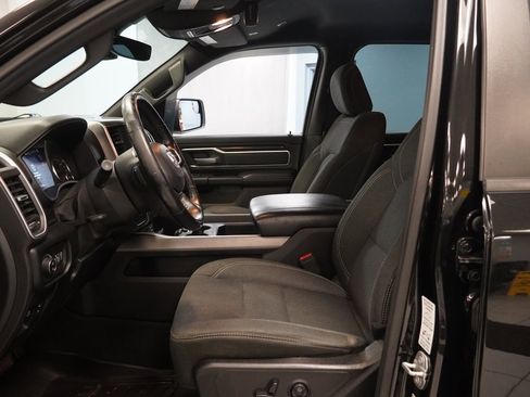 Used 2019 RAM 1500 Big Horn image 5