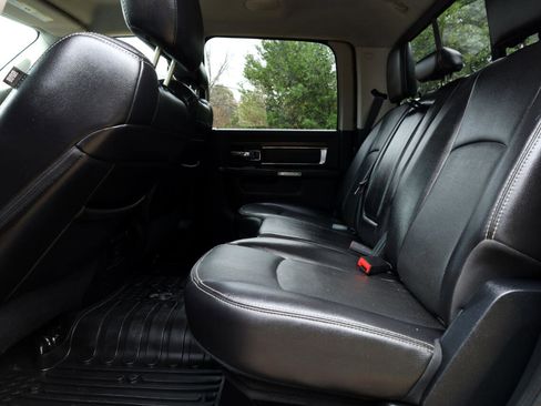 Used 2016 RAM 1500 Laramie w/ Convenience Group image 14