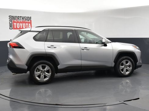Used 2024 Toyota RAV4 XLE FWD image 5