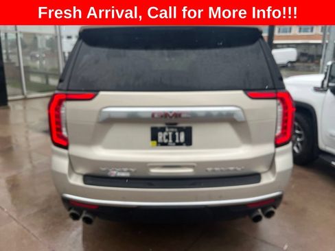 Used 2021 GMC Yukon XL Denali w/ Advanced Technology Package AWD/4WD image 29