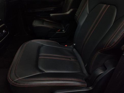 Used 2023 Ford Expedition Limited image 22