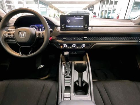 Used 2023 Honda Accord EX image 15