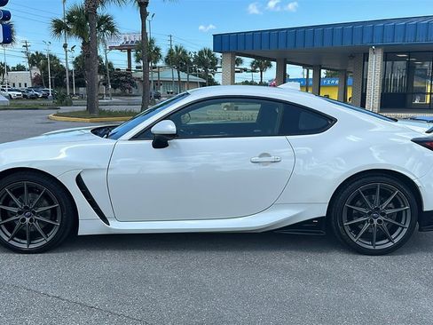 Used 2022 Subaru BRZ Limited RWD image 2