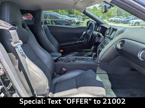 Used 2009 Nissan GT-R Premium AWD/4WD image 14