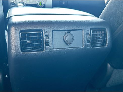 Used 2020 Toyota Tundra Limited AWD/4WD image 26