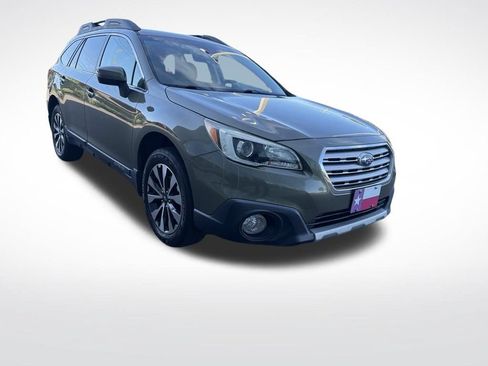 Used 2017 Subaru Outback 2.5i Limited AWD/4WD image 2