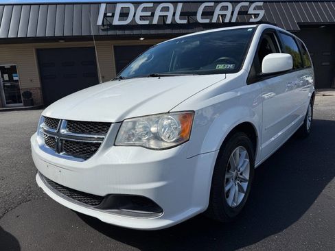 Used 2015 Dodge Grand Caravan SXT w/ Security Group image 41