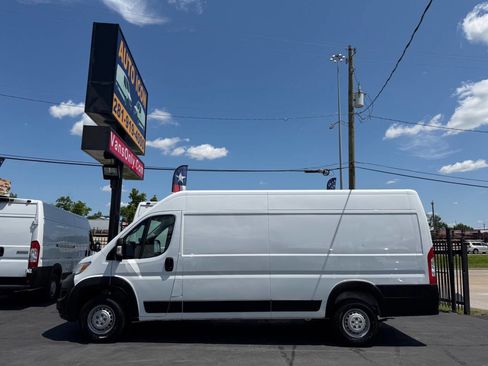 Used 2025 RAM ProMaster 3500 w/ Convenience Group FWD image 19