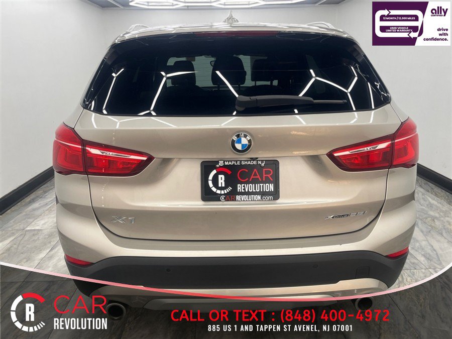 Used 2021 BMW X1 xDrive28i w/ Convenience Package AWD/4WD image 5