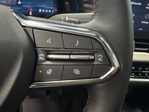 New 2026 Chevrolet Equinox LT w/ Convenience Package II FWD image 38