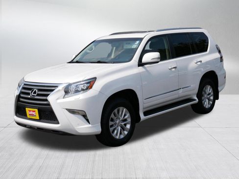 Used 2018 Lexus GX 460 Premium w/ Premium Package AWD/4WD image 3