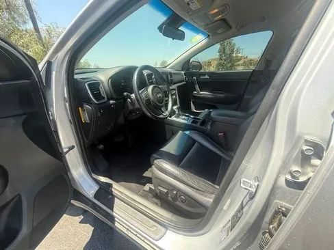 Used 2017 Kia Sportage EX FWD image 8