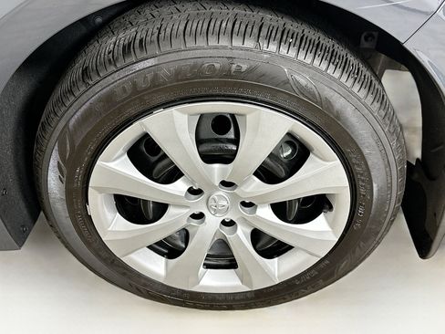 Used 2025 Toyota Corolla LE image 11
