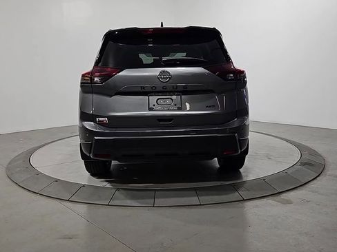 New 2026 Nissan Rogue SV image 4