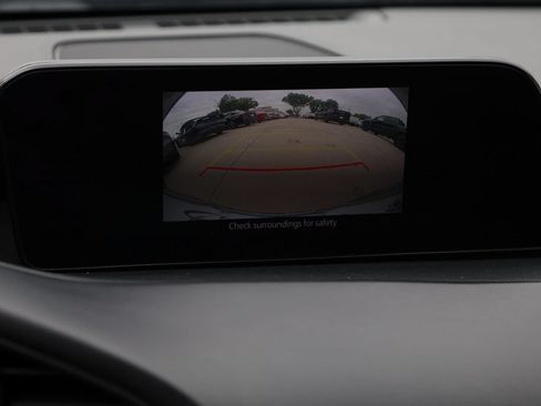 Used 2024 MAZDA MAZDA3 s FWD image 17