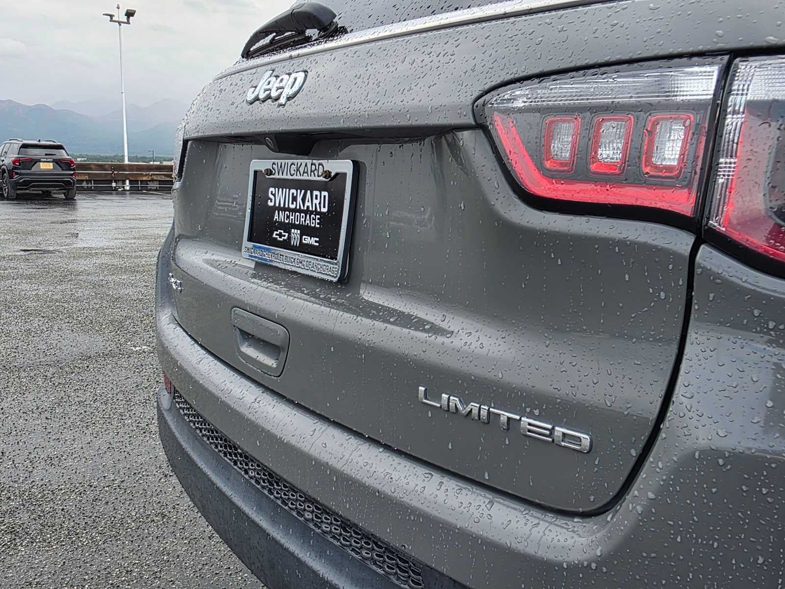 Used 2020 Jeep Compass Limited AWD/4WD image 14
