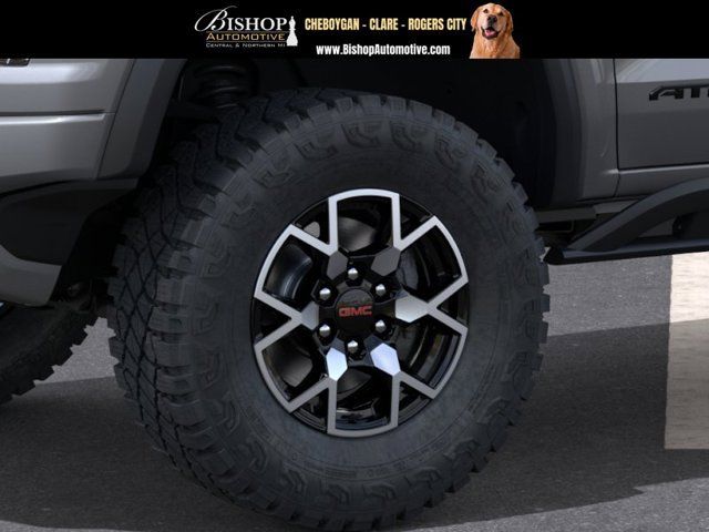 New 2026 GMC Canyon AT4X w/ LPO, Black Badging Package AWD/4WD image 9