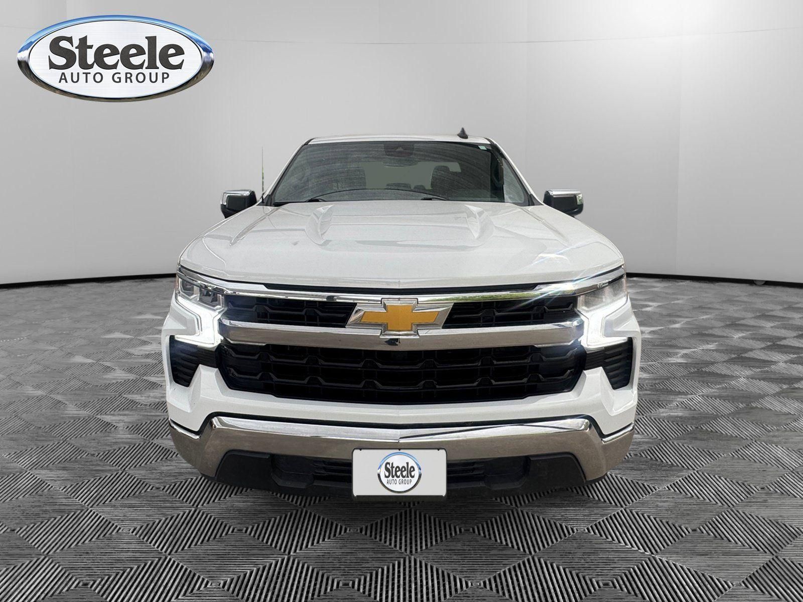 Used 2023 Chevrolet Silverado 1500 LT w/ Protection Package RWD image 8