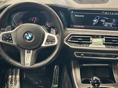 Used 2023 BMW X5 xDrive40i w/ M Sport Package AWD/4WD image 14