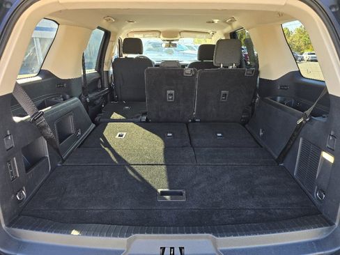 Used 2022 Ford Expedition XLT image 26