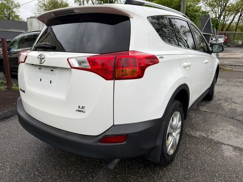 Used 2014 Toyota RAV4 LE AWD/4WD image 6