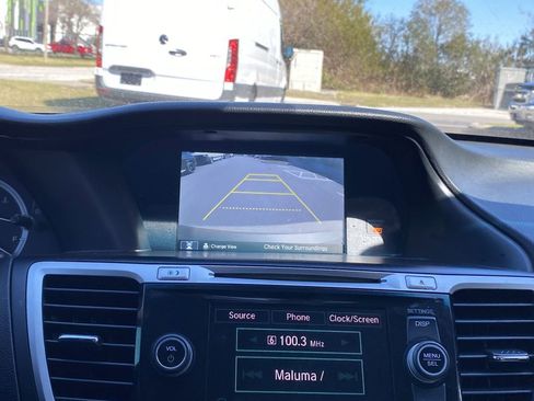 Used 2014 Honda Accord EX-L image 6