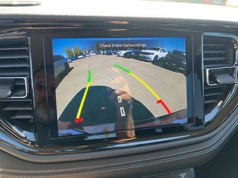 Used 2021 Dodge Durango SXT image 18