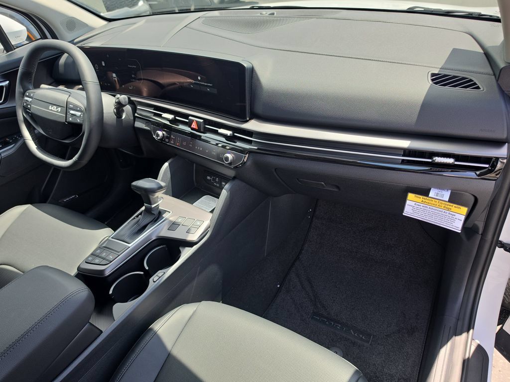 New 2027 Kia Sportage SX FWD image 12