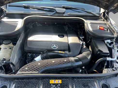 Used 2020 Mercedes-Benz GLE 350 4MATIC w/ Premium Package image 20