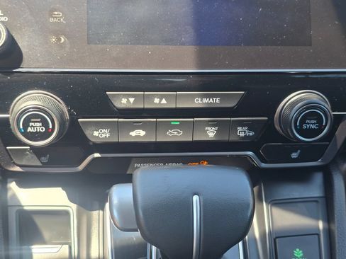 Used 2018 Honda CR-V Touring image 22