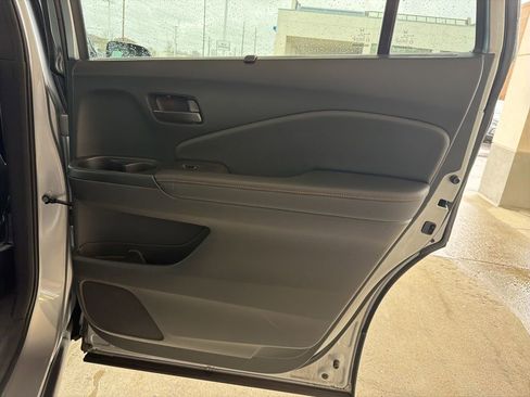 Used 2023 Honda Passport TrailSport image 24