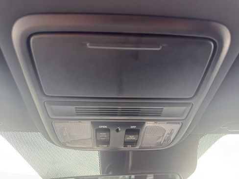 Used 2024 Honda Passport EX-L image 24