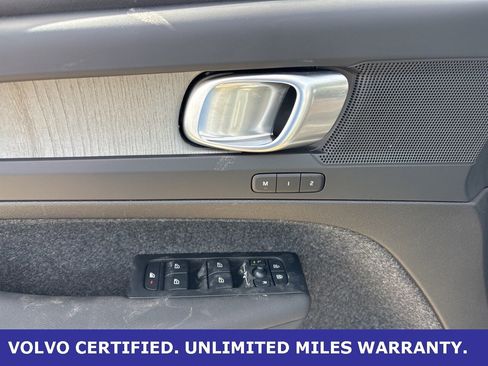 Certified 2025 Volvo XC40 B5 Core image 15