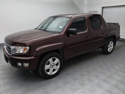 Used 2013 Honda Ridgeline RTL image 2