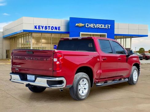 Used 2021 Chevrolet Silverado 1500 LT RWD image 7