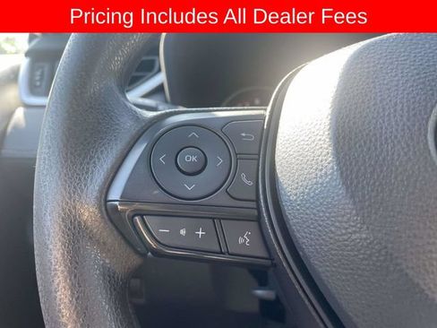 Used 2024 Toyota RAV4 XLE AWD/4WD image 25