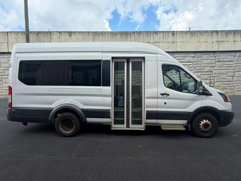 Used 2019 Ford Transit 350 XL RWD image 6
