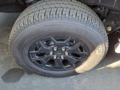 Used 2025 Ford F150 Lightning XLT image 10