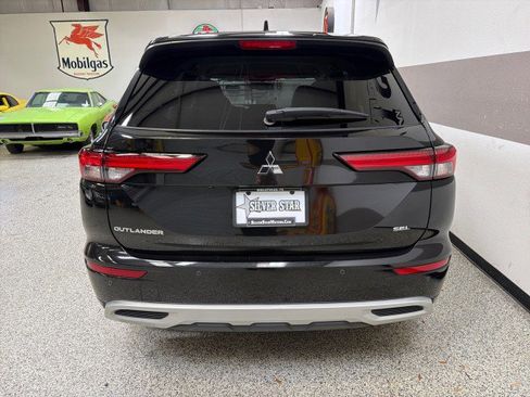 Used 2022 Mitsubishi Outlander SEL image 8