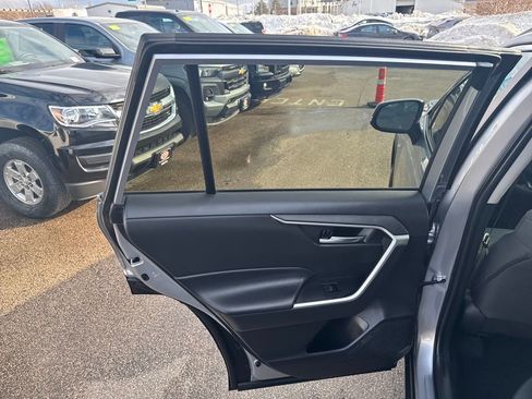 Used 2023 Toyota RAV4 XLE image 35