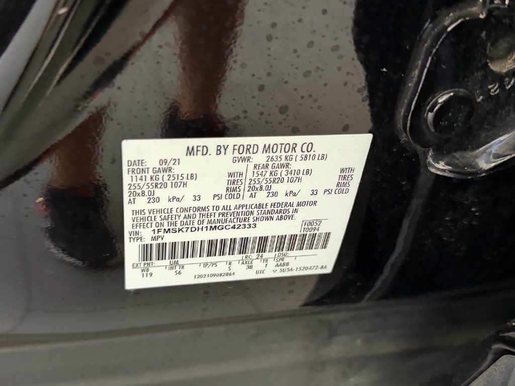 Used 2021 Ford Explorer XLT w/ Equipment Group 202A RWD image 19