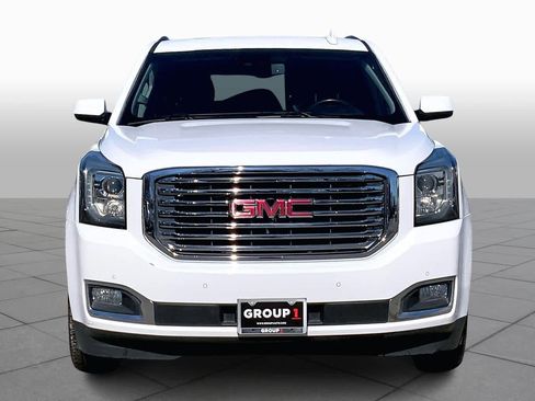 Used 2018 GMC Yukon SLT w/ Premium Edition image 4
