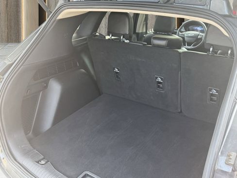 Used 2020 Ford Escape Titanium image 22