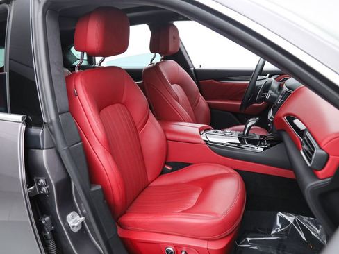 Certified 2023 Maserati Levante Modena AWD/4WD image 11