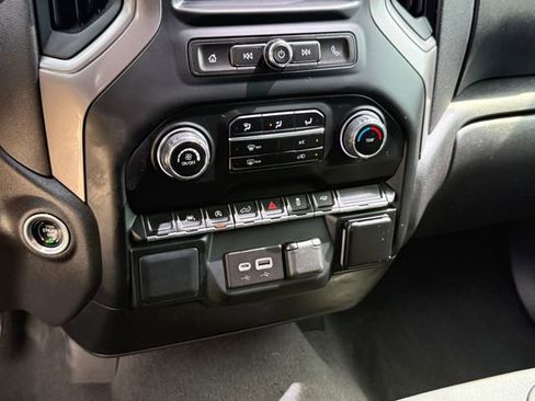 Used 2023 Chevrolet Silverado 1500 Custom RWD image 17