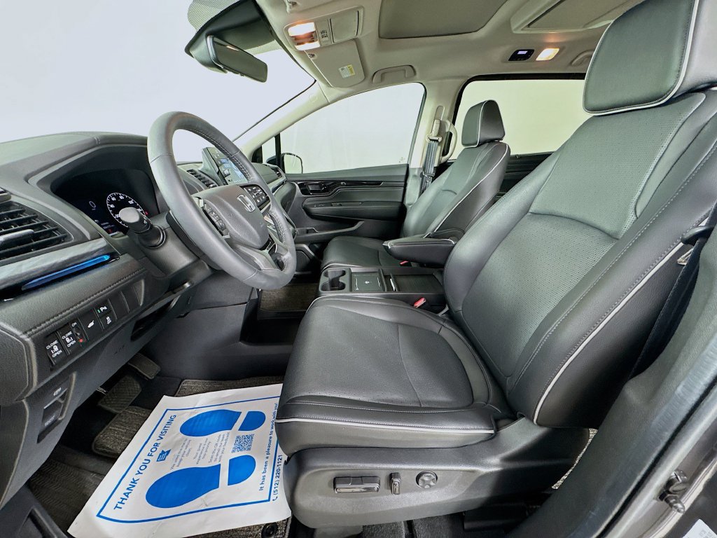 Used 2026 Honda Odyssey Elite image 32
