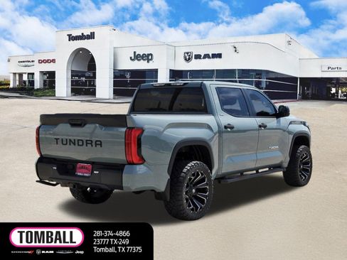 Used 2024 Toyota Tundra SR5 RWD image 7