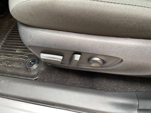 Used 2025 Toyota RAV4 XLE image 13